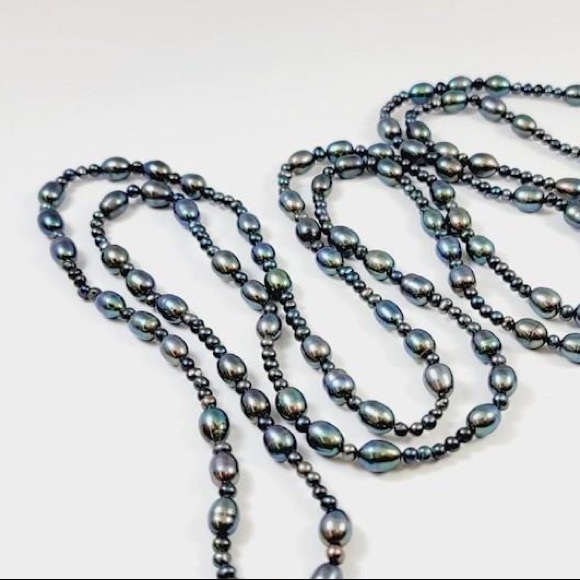 Peacock Genuine Pearls 62” - Picture 2 of 4